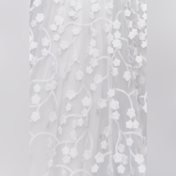 NWT BHLDN Strapless 3D Floral Vine Fit & Flare Midi Wedding Bridal White Dress 4 - Picture 4 of 12